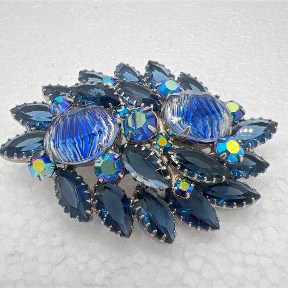 Vintage Givre Brooch Pin Blue AB Navette Art Glass Open Backs Rhinestones READ - Picture 3 of 11